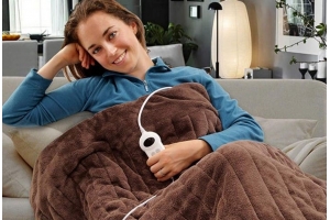 爆單!提前備貨迎寒冬!歐洲人瘋狂取暖設(shè)備，搶購電熱毯出口量幾乎翻倍!